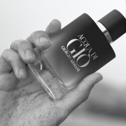 عطر جورجيو ارماني اكوا دي جيو لو بارفان 125 مل - 2