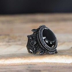925 Sterling Silver Men's Ring With Onyx Stone - 3
