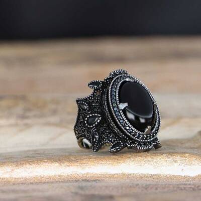 925 Sterling Silver Men's Ring With Onyx Stone - 3